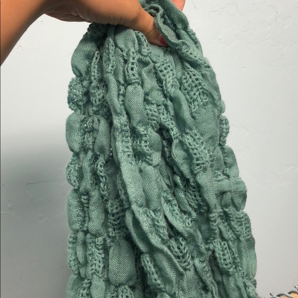 Infinity scarf